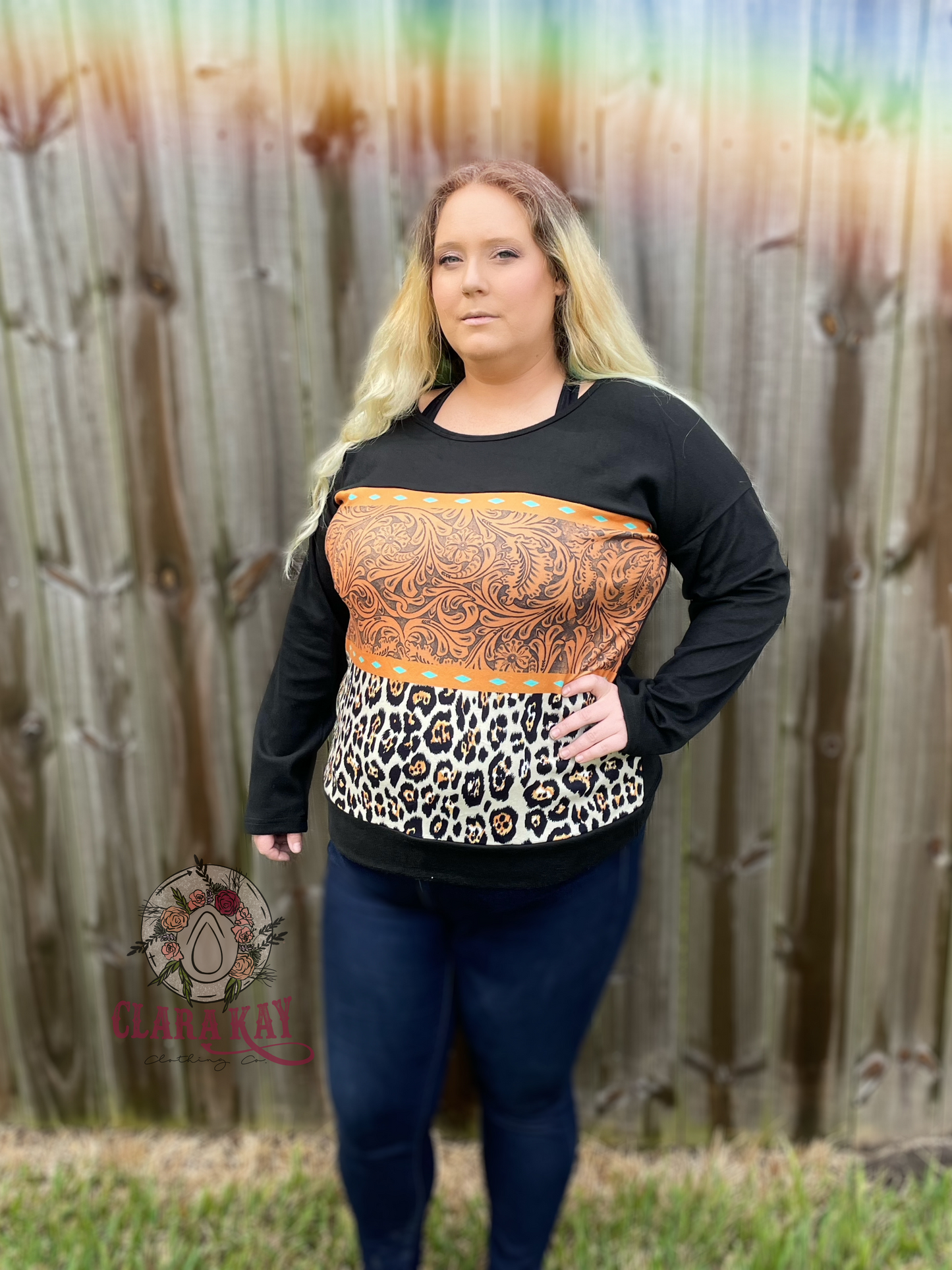 Buckstitch Babe Pullover